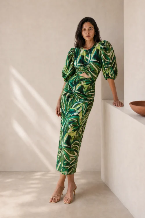 VESTIDO MIDI ESTAMPADO CON MANGA ABULLONADA Y CUT OUT CENTRAL