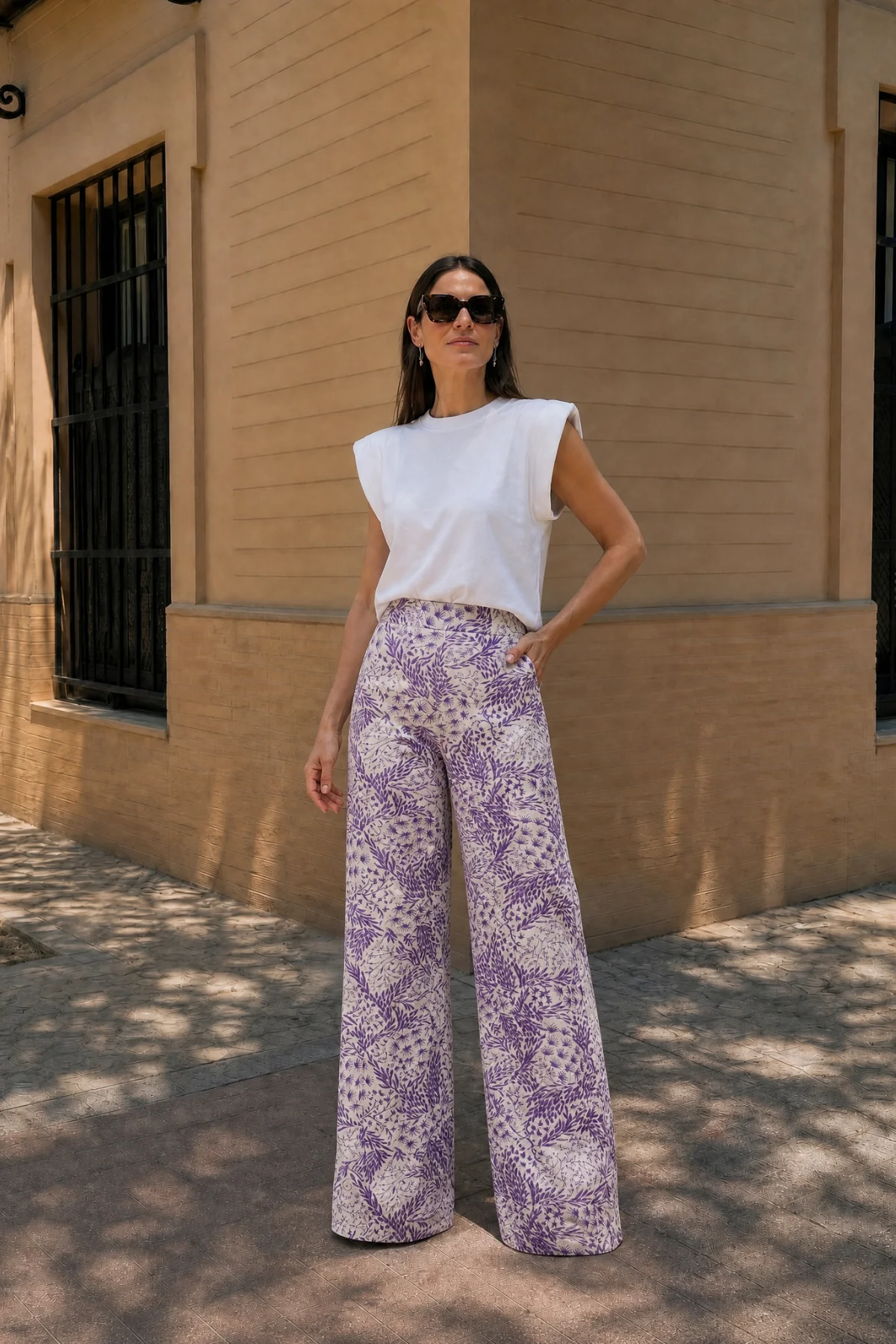 PANTALÓN RECTO BROCADO FLORES LILA 4 PANTALÓN RECTO BROCADO FLORES LILA - Imagen 3