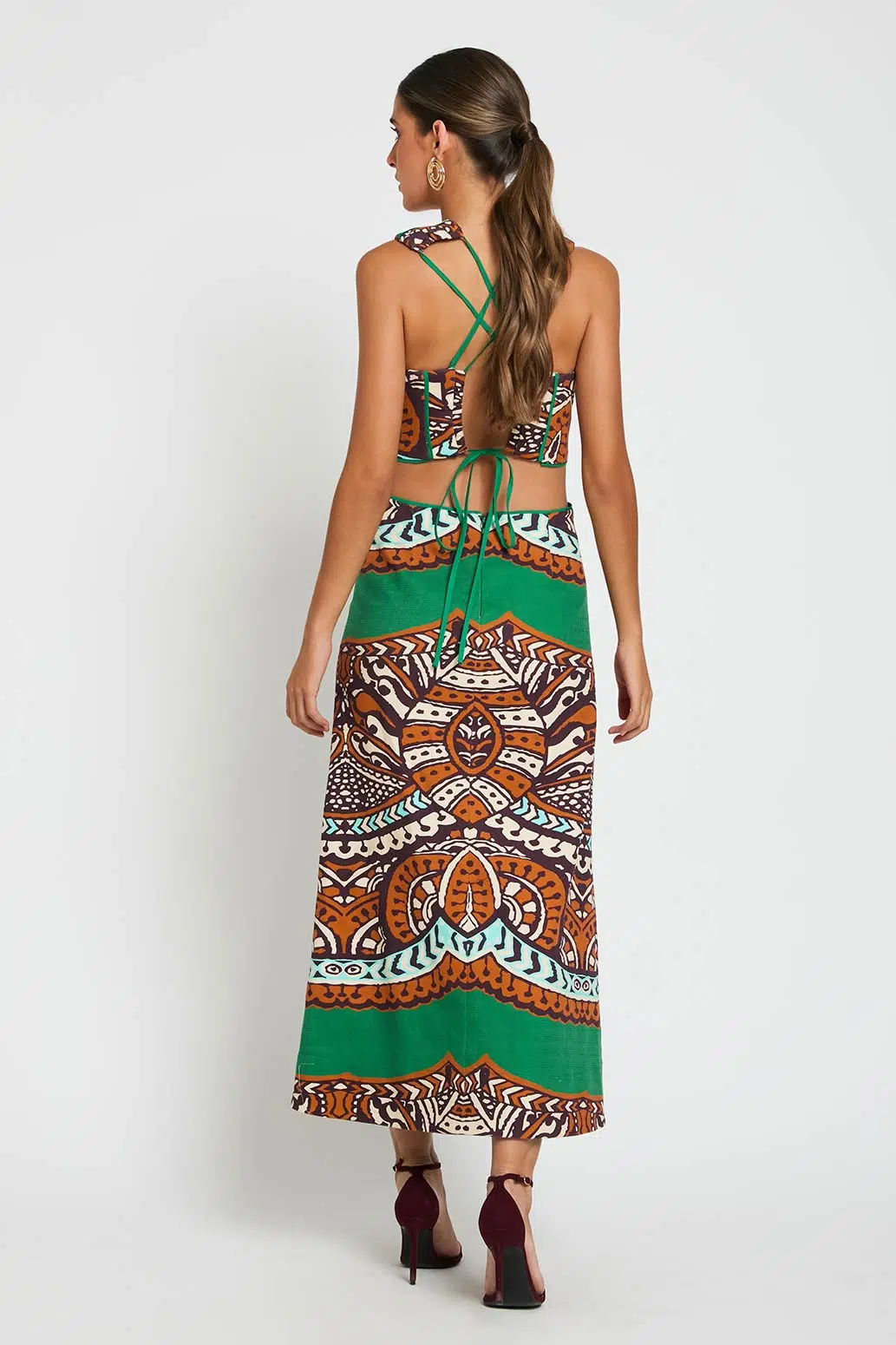 VESTIDO RÚSTICO ESTAMPADO ÉTNICO CON TOP FORMA ROMBO Y LAZADA ESPALDA 5 VESTIDO RÚSTICO ESTAMPADO ÉTNICO CON TOP FORMA ROMBO Y LAZADA ESPALDA - Imagen 4