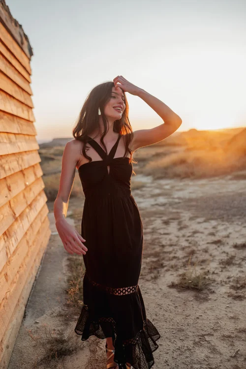 VESTIDO MIDI ESCOTE HALTER
