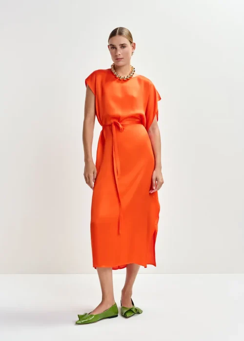 VESTIDO MIDI CORTE TÚNICA CON VOLANTES LATERAL