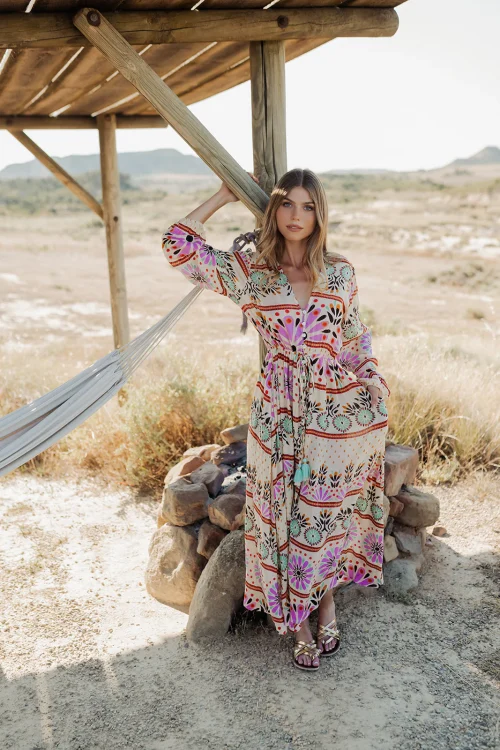 VESTIDO MIDI ESTAMPADO FLORAL ROSA/LILA Y AGUAMARINA CON BOTONES DELANTEROS