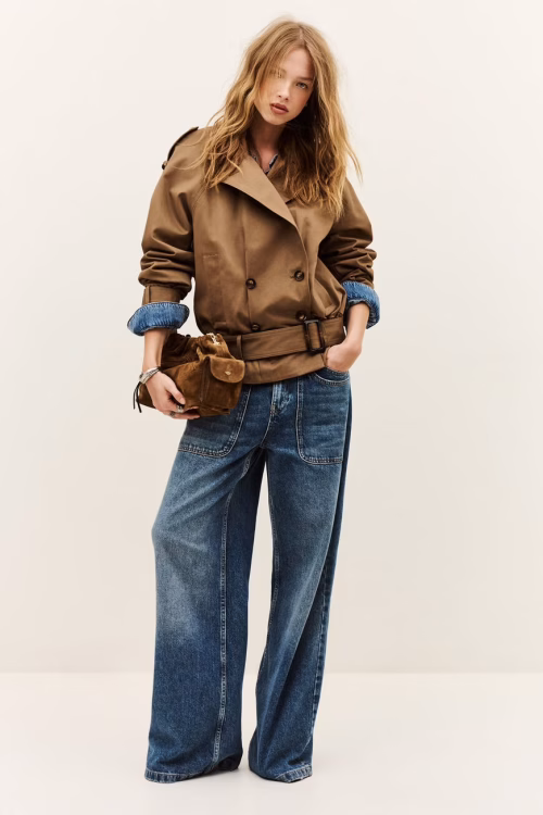 CAZADORA PARKA CON FRUNCIDO EN BAJO