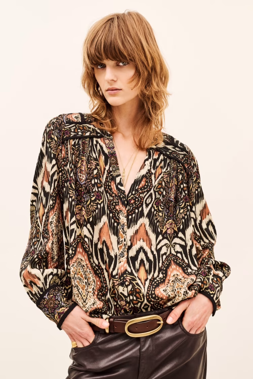 Home 5 BLUSA ESTAMPADA EN VISCOSA CON CUELLO V
