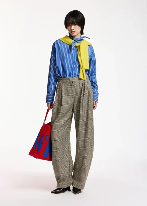 PANTALONES TIPO BARREL DE CUADROS